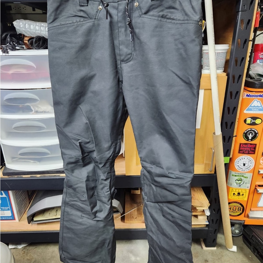 DC Snowboard Pants